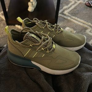 Kids adidas used 1 in great condition